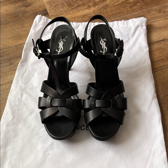 Yves Saint Laurent Tribute Heels - Picture 5 of 8